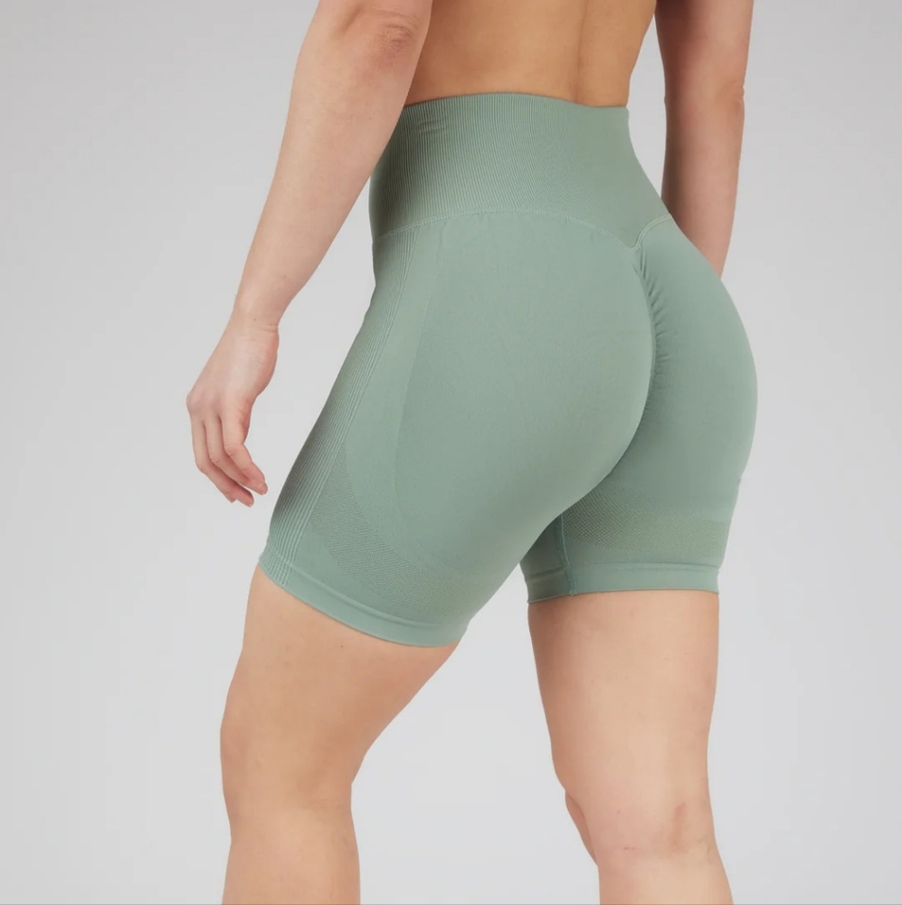 Bootyful 90 Degree By Reflex Ruchded Bike Shorts